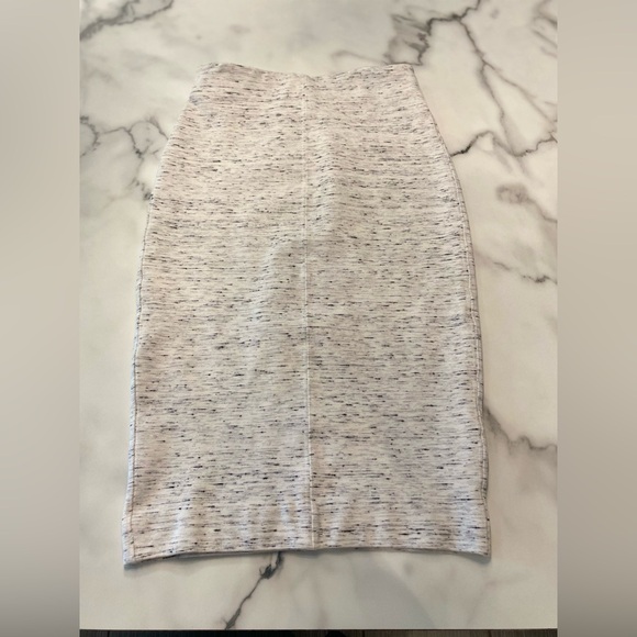 ARITZIA Wilfred cream pencil skirt size XS - Picture 5 of 16